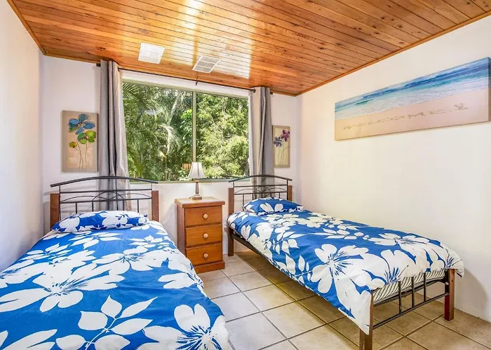Amaroo Rainbow Shores